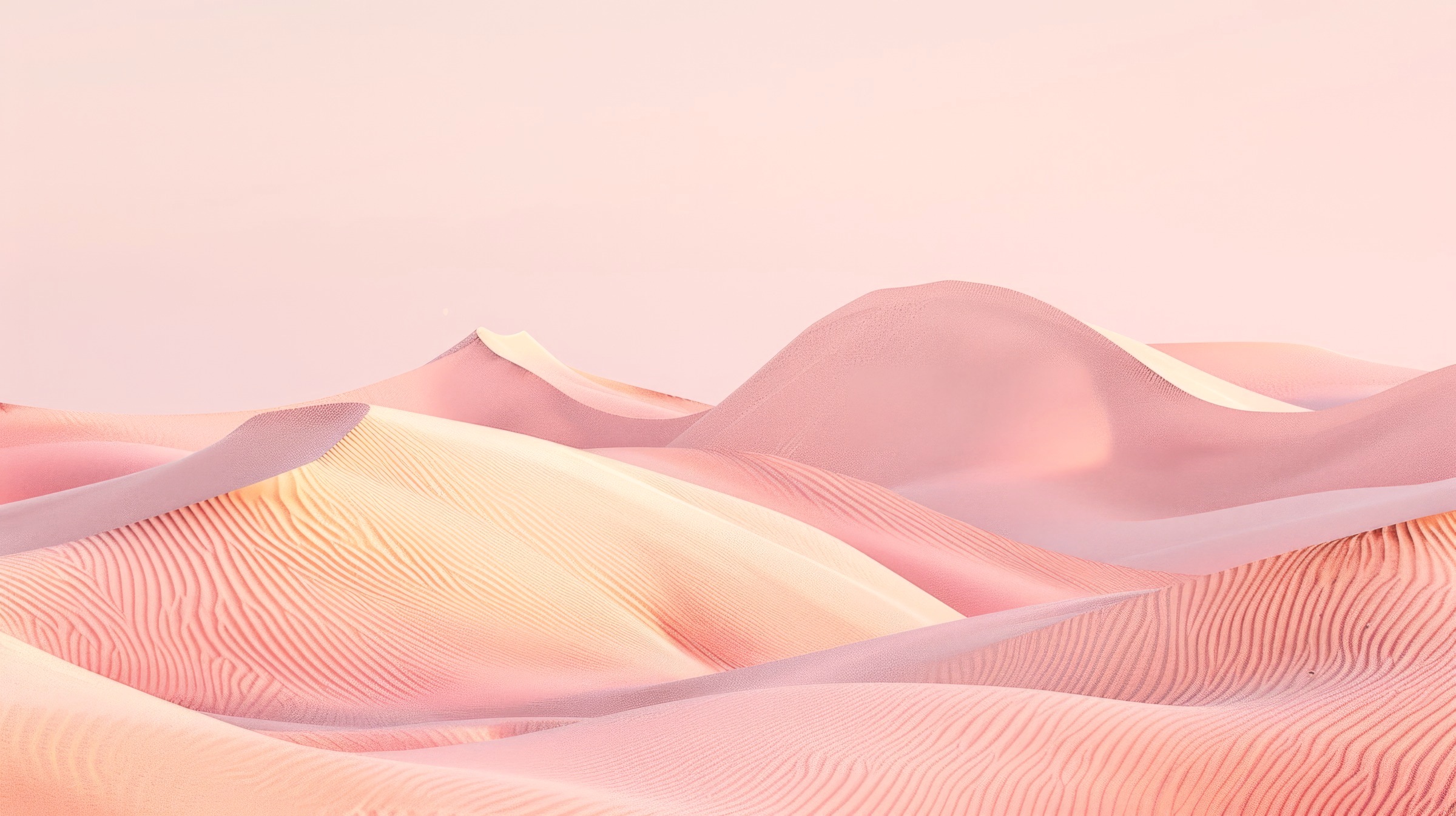 Dunes de sable rose et pêche striées par le vent sous un ciel pastel